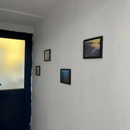 شقة Blue سيمي